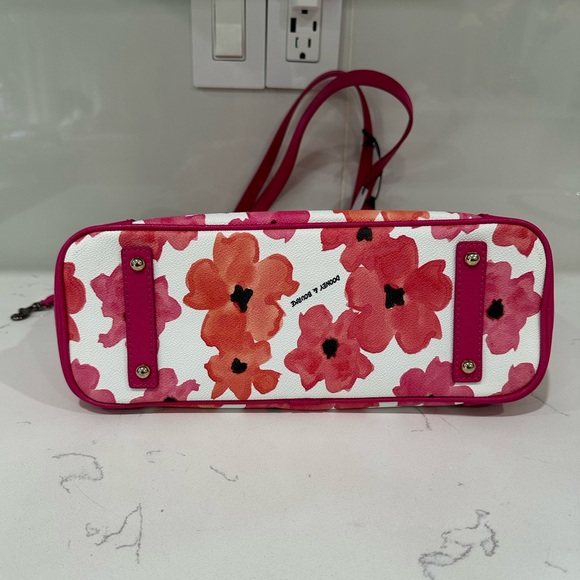 Brand New Dooney & Bourke Pink Bloom Leisure Tote - Picture 12 of 16